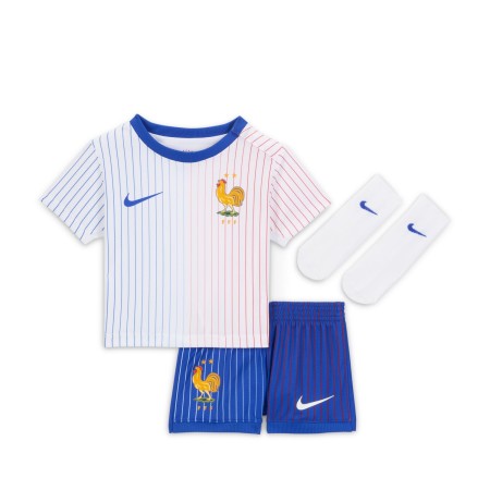 Ensemble foot bébé sale