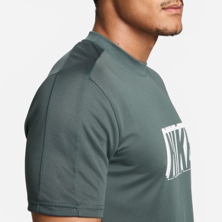 T-Shirt Nike Academy Vert